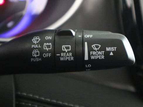 New 2026 Chrysler Pacifica Select image 32