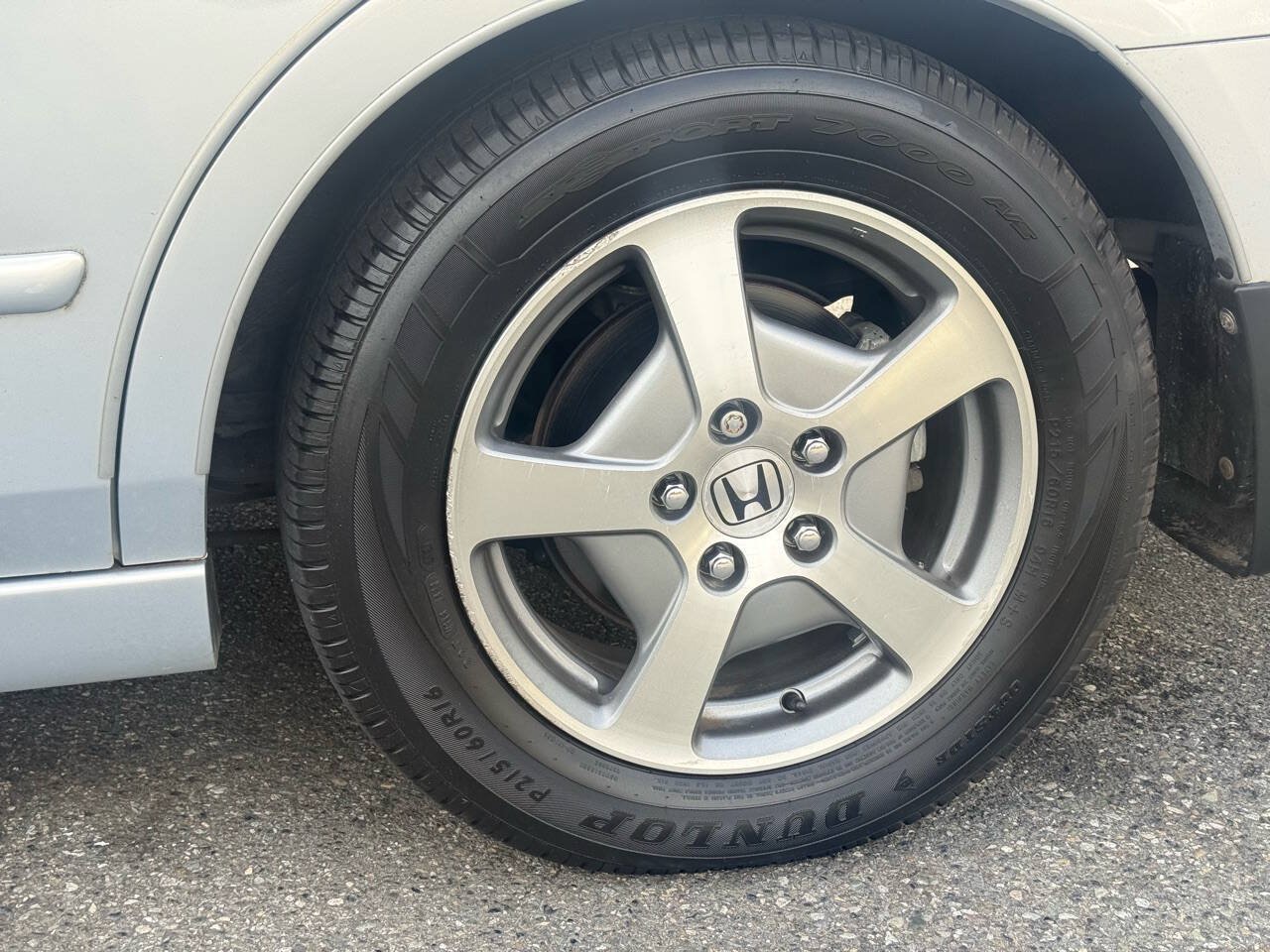 Used 2005 Honda Accord Hybrid Sedan image 30