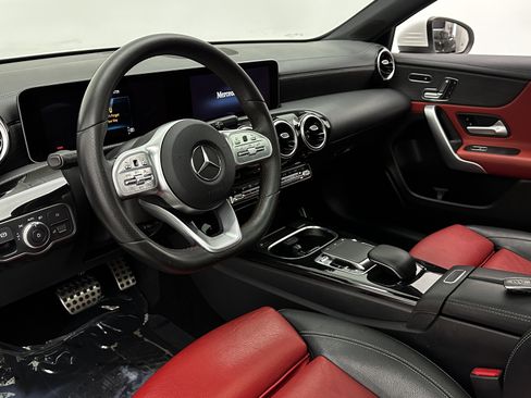 Used 2019 Mercedes-Benz A 220 image 10