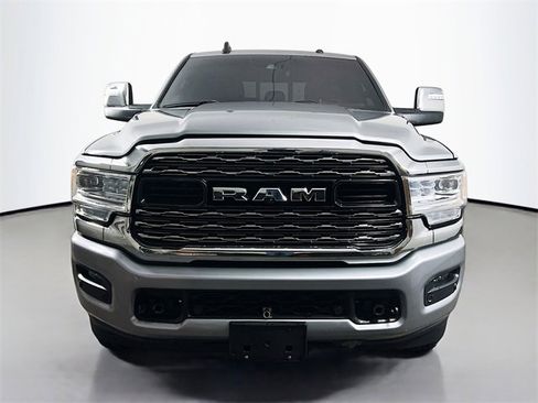 Used 2024 RAM 2500 Limited image 2
