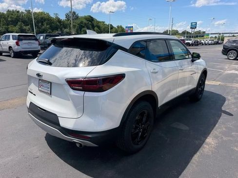 Used 2023 Chevrolet Blazer LT w/ Convenience Package AWD/4WD image 5