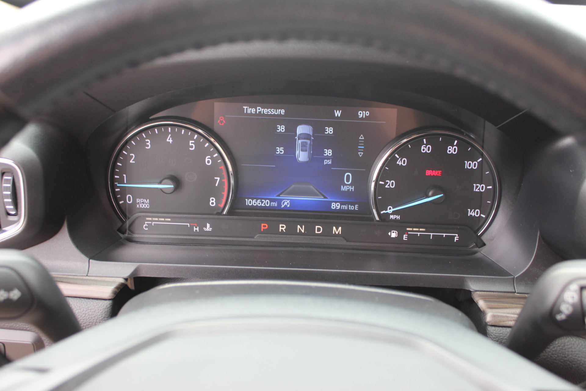Used 2020 Ford Explorer Limited RWD image 18