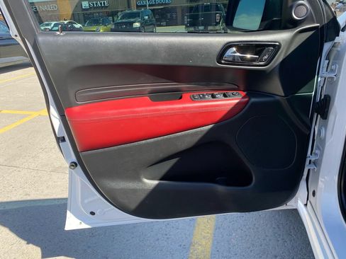 Used 2021 Dodge Durango R/T w/ Tow 'N Go Package AWD/4WD image 13