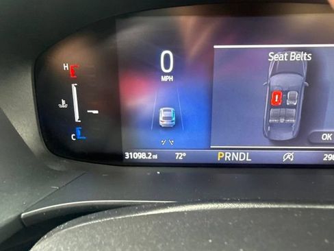 Used 2025 Ford Escape Active AWD/4WD image 12