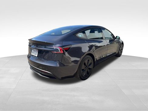 Used 2024 Tesla Model 3 Standard Range RWD image 5