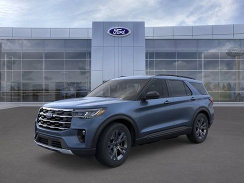 New 2026 Ford Explorer Active w/ Active Comfort Package AWD/4WD image 1