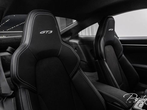 Used 2022 Porsche 911 GT3 image 41