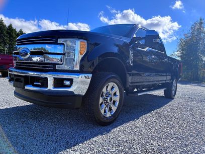 Used 2017 Ford F250 Lariat w/ Lariat Ultimate Package