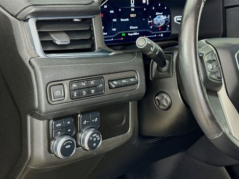 Used 2022 GMC Yukon Denali AWD/4WD image 10