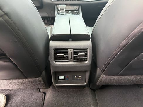 Used 2021 Nissan Rogue SL image 29