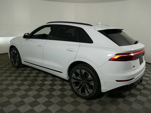 New 2026 Audi Q8 Premium Plus AWD/4WD image 5