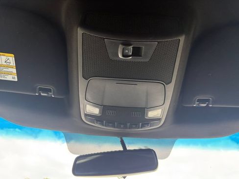 Used 2018 Ford F150 XLT w/ Equipment Group 302A Luxury AWD/4WD image 24