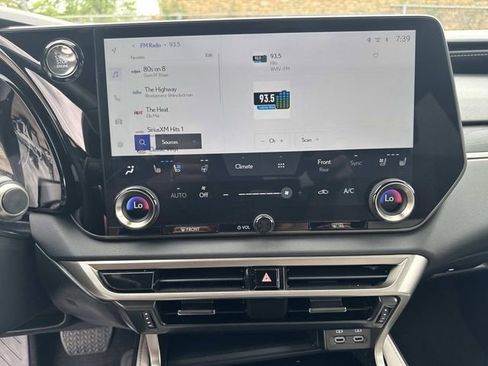 Certified 2023 Lexus RX 350 Premium Plus w/ Accessory Package AWD/4WD image 24