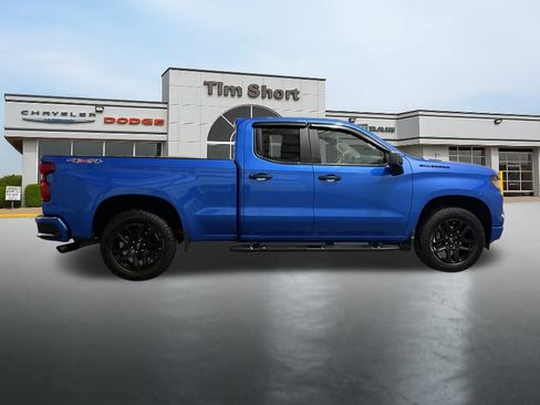 Used 2025 Chevrolet Silverado 1500 Custom w/ Turbomax Blackout Package image 6