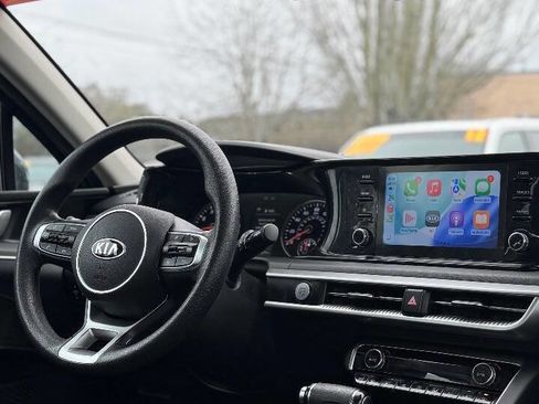 Used 2021 Kia K5 LXS image 3