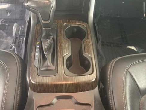 Used 2019 GMC Canyon Denali AWD/4WD image 18