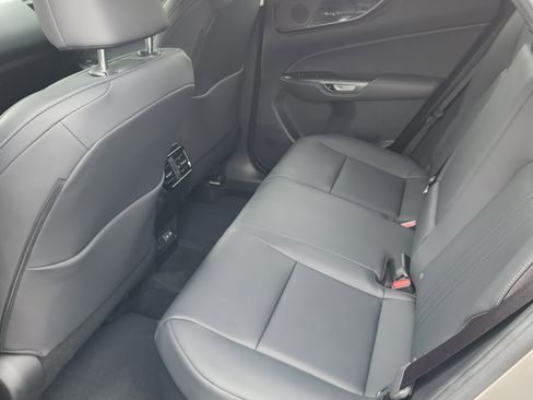 Used 2022 Lexus NX 350h AWD image 15