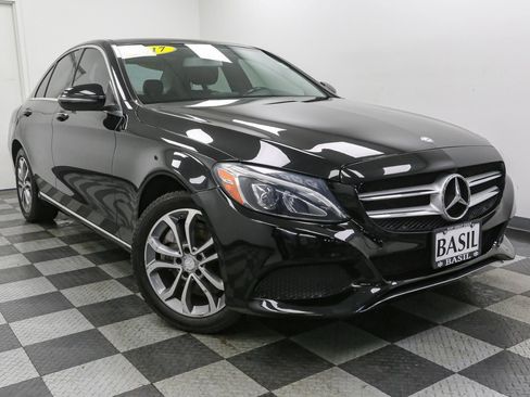 Used 2017 Mercedes-Benz C 300 4MATIC Sedan image 2