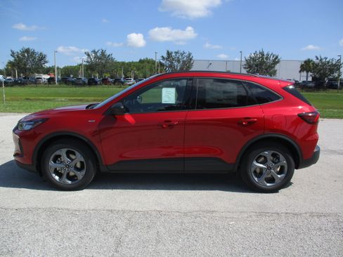 New 2025 Ford Escape ST-Line w/ Tech Pack #1 image 4