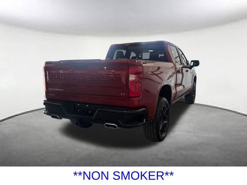 Used 2026 Chevrolet Silverado 1500 LT Trail Boss w/ LT Trail Boss Premium Package AWD/4WD image 6