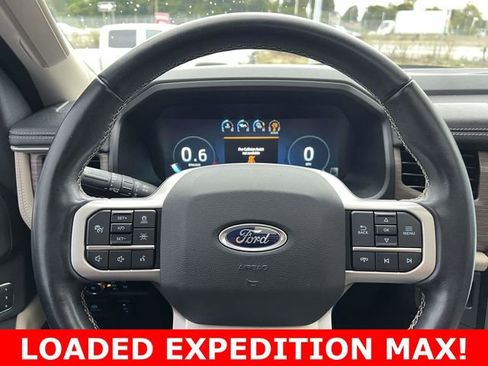 Used 2022 Ford Expedition Max Limited image 25