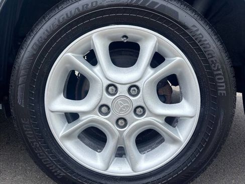 Used 2004 Toyota Sienna XLE AWD/4WD image 13