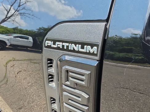 Used 2026 Ford F250 Platinum AWD/4WD image 19