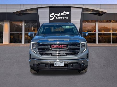 New 2026 GMC Sierra 1500 SLT w/ SLT Premium Plus Package image 8