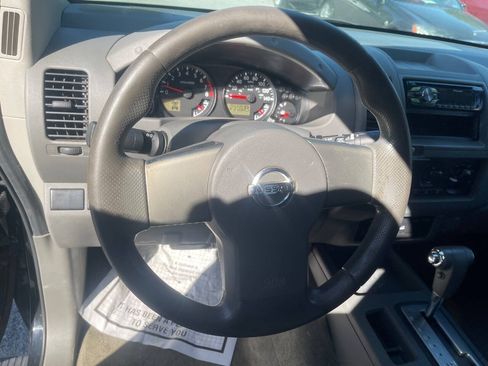 Used 2012 Nissan Frontier S AWD/4WD image 12