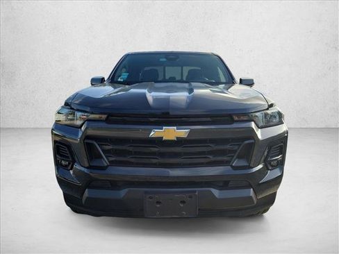 Used 2024 Chevrolet Colorado LT w/ LT Convenience Package RWD image 2