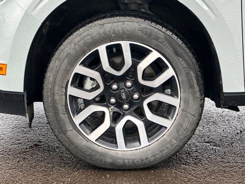 Used 2023 Ford Maverick Lariat w/ Lariat Luxury Package image 24