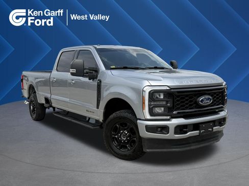 Used 2023 Ford F350 XLT w/ XLT Premium Package AWD/4WD image 1
