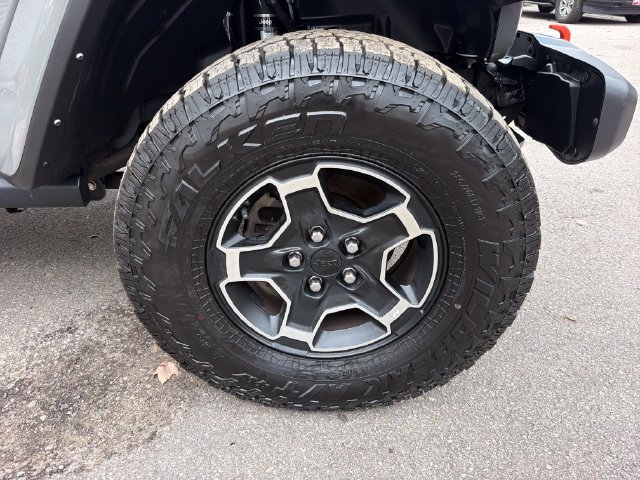 Used 2021 Jeep Gladiator Mojave AWD/4WD image 31