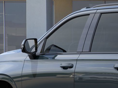New 2026 Cadillac Escalade ESV V AWD/4WD image 12