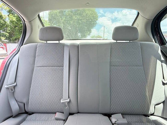 Used 2009 Chevrolet Cobalt LT w/ Sun and Wheel Package FWD image 12