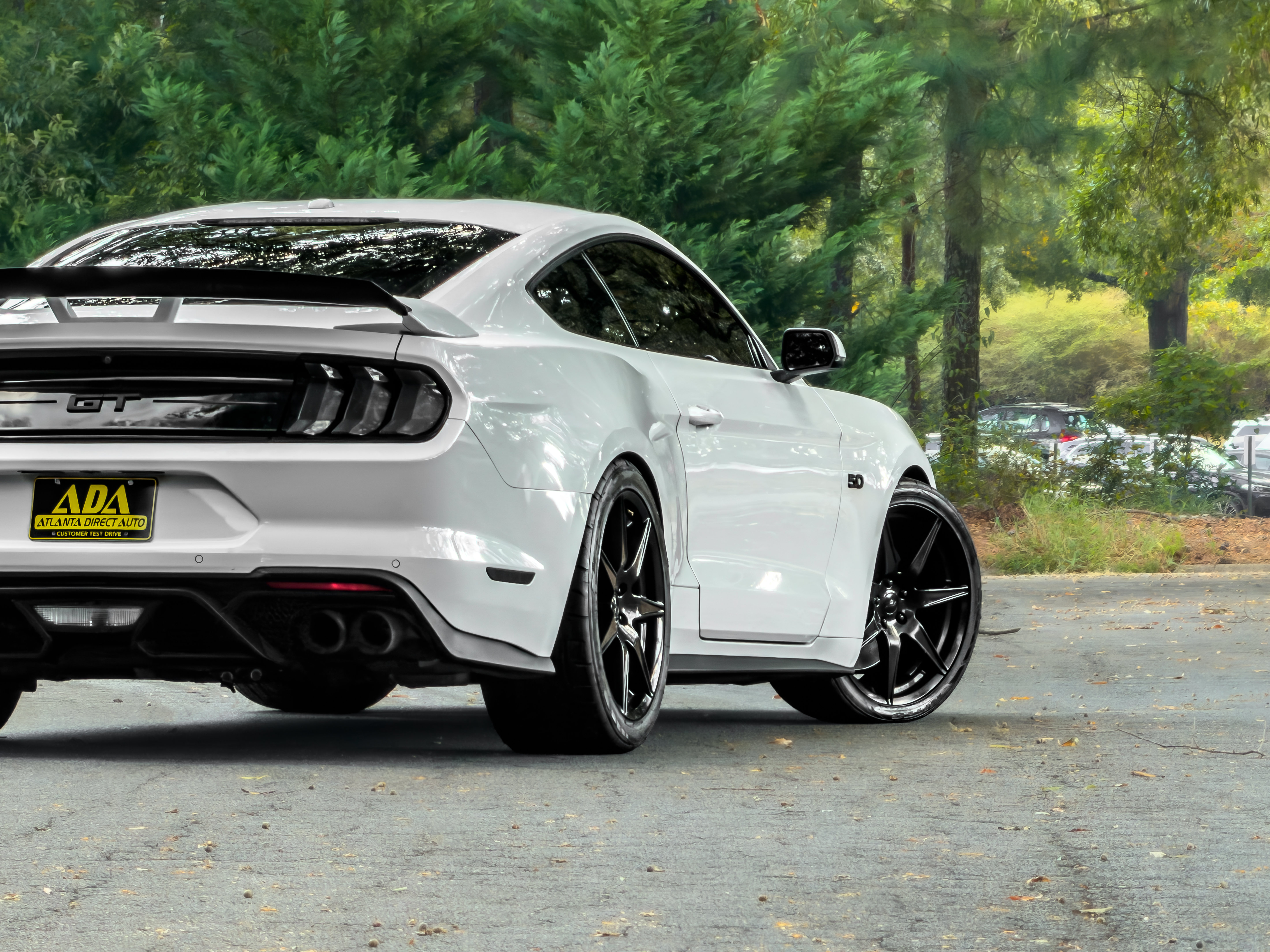 Used 2019 Ford Mustang GT Premium w/ GT Performance Package RWD image 30