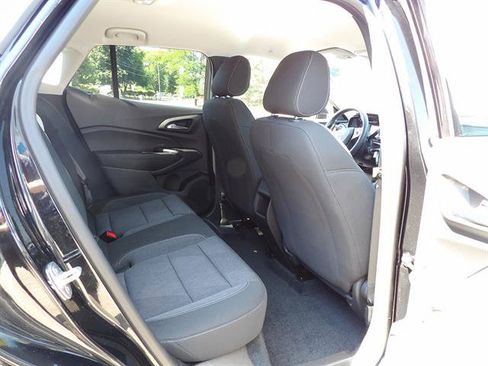 Certified 2024 Chevrolet Trax LS FWD image 30