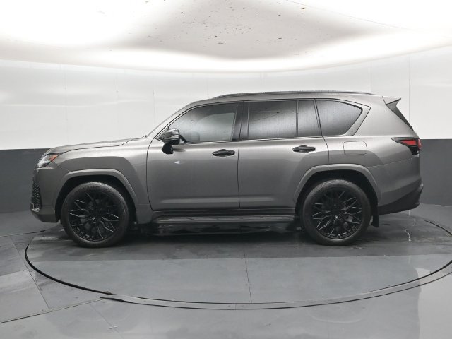 Used 2026 Lexus LX 600 4WD w/ Appearance Package image 38