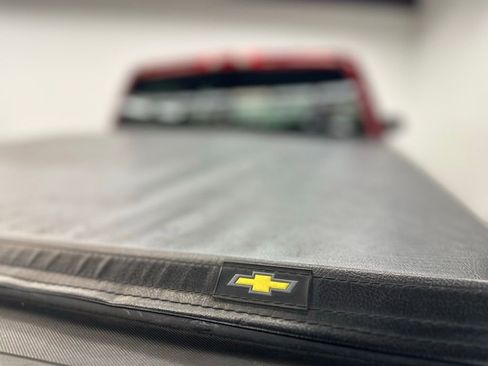 Certified 2018 Chevrolet Silverado 1500 LT w/ LT Eassist Package image 12