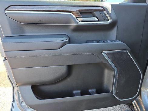 Used 2023 Chevrolet Silverado 1500 RST image 22