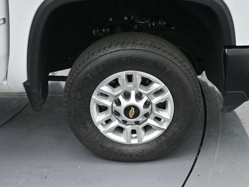 Used 2025 Chevrolet Silverado 2500 W/T w/ WT Convenience Package AWD/4WD image 27