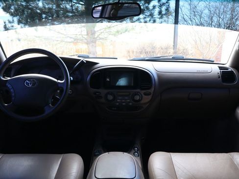 Used 2003 Toyota Sequoia Limited image 16