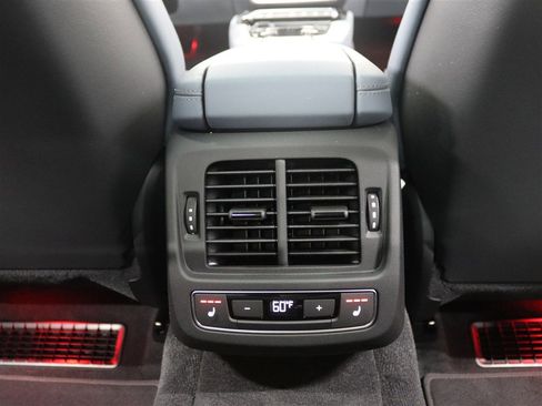 Used 2023 Audi e-tron GT Prestige AWD/4WD image 22