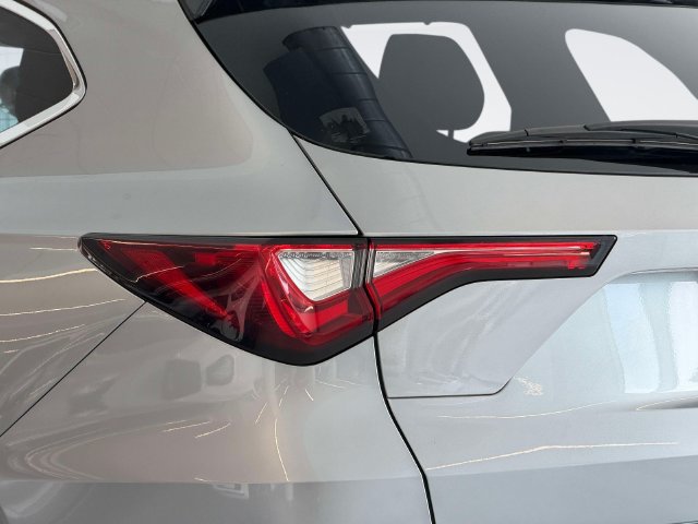 Used 2024 Acura MDX w/ Advance Package AWD/4WD image 10