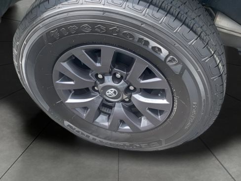 Used 2023 Toyota Tacoma SR5 AWD/4WD image 22