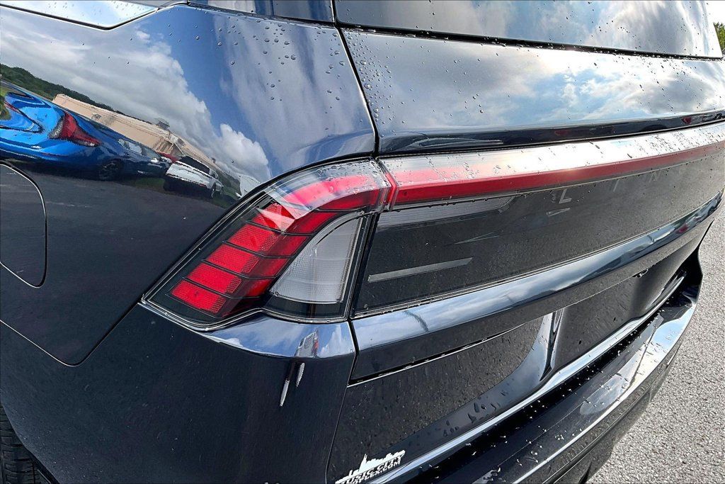 Used 2025 Lincoln Navigator Reserve AWD/4WD image 25