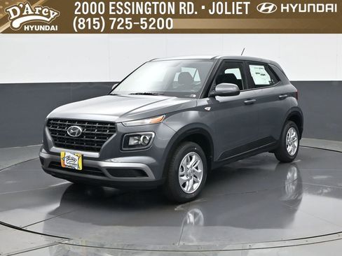 New 2026 Hyundai Venue SE image 1
