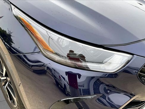 Used 2021 Toyota Highlander XSE FWD image 23