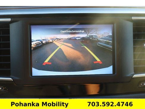 Used 2024 Chrysler Voyager LX image 18