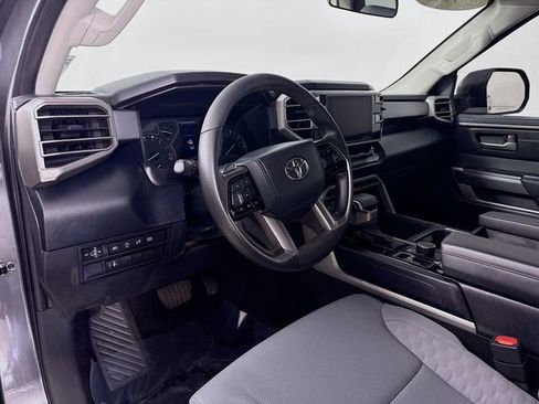 Used 2022 Toyota Tundra SR5 AWD/4WD image 9
